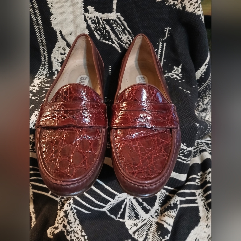 Vintage  ladies classic loafers